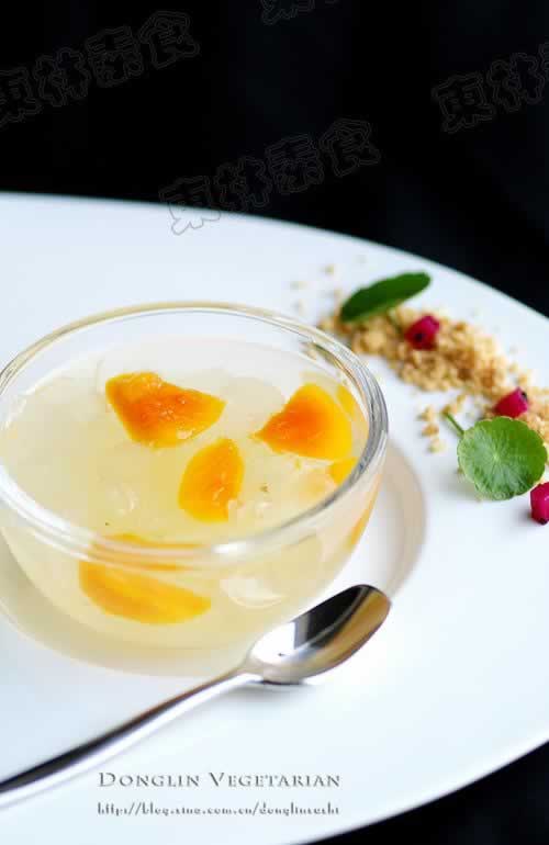 木瓜雪莲子银耳糖水的做法