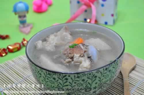 ����ѩ������������