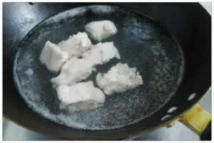 芸豆猪手汤的做法