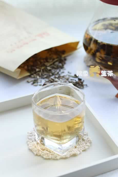 �ջ���Ҷ�������