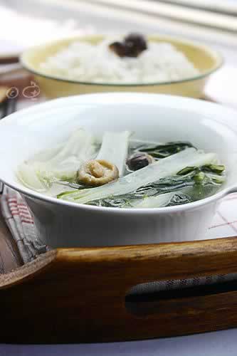 �������������ײ��е�����