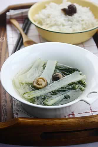 �������������ײ��е�����