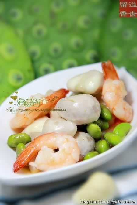 嫩菱风尾虾的做法