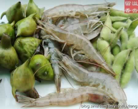 嫩菱风尾虾的做法