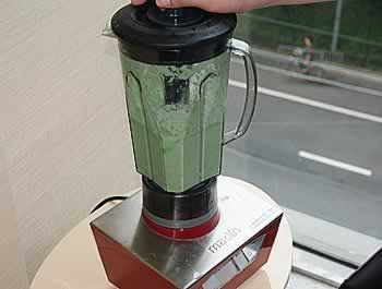 苦瓜菠萝苹果汁的做法