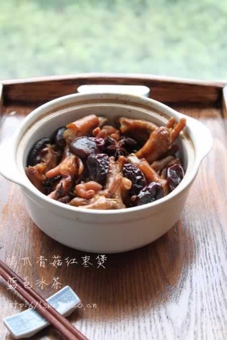 红枣香菇鸡爪的做法