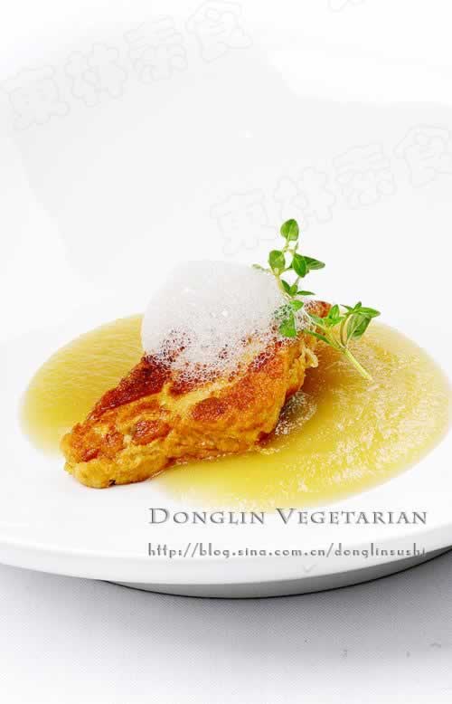 煎素鹅肝佐苹果泥的做法