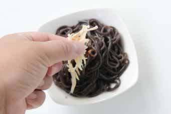 ��˿ާ���۵�����