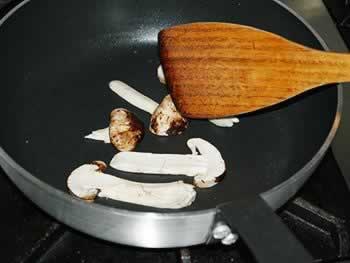 �ͷ��������׶���������