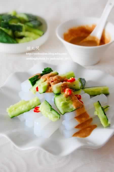 �齴���۵�����