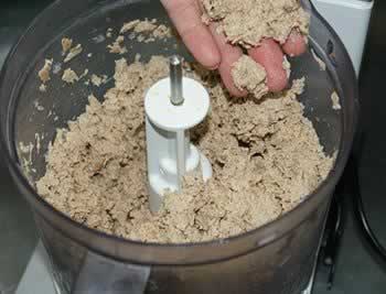 芝士焗素排配罗勒青酱的做法