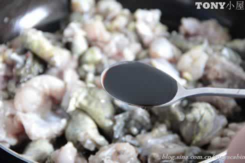 香辣干锅牛蛙的做法