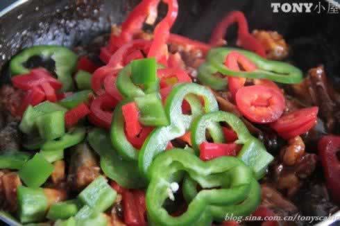 香辣干锅牛蛙的做法