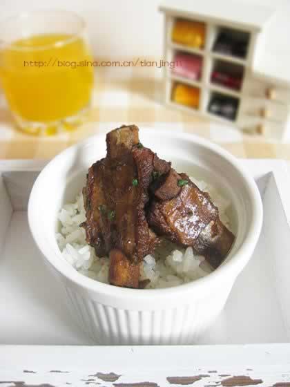 黄芪炖排骨的做法