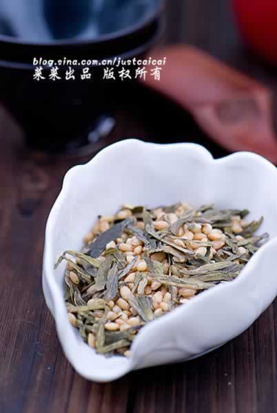 ���ײ������