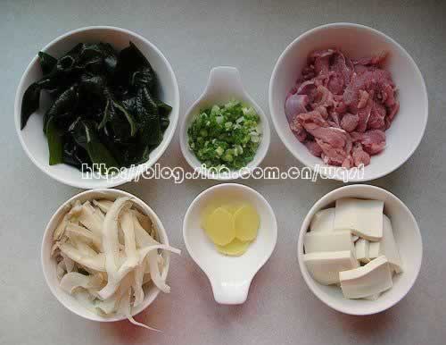 海带豆腐里脊汤的做法