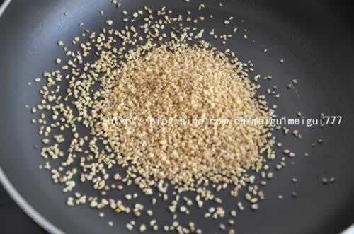 苦荞米茶的做法