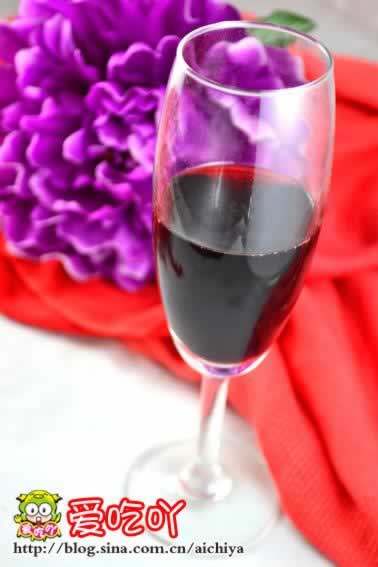 灵芝杜仲葡萄酒的做法
