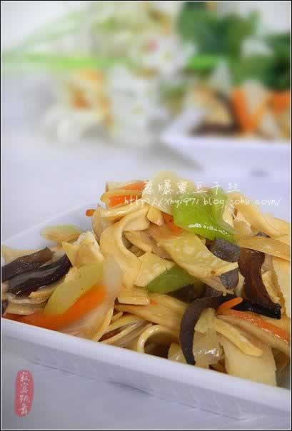 �б�Ѭ����˿������