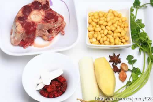 黄豆牛尾汤的做法