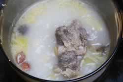 黄豆牛尾汤的做法