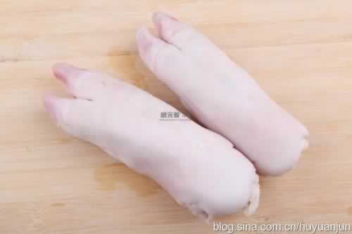 西洋菜罗汉果猪脚汤的做法