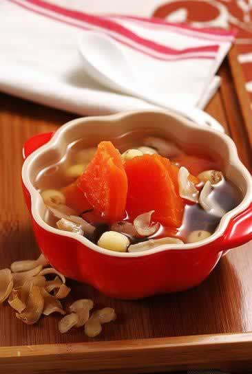 紫葵雪莲子罗汉果花清炖木瓜的做法