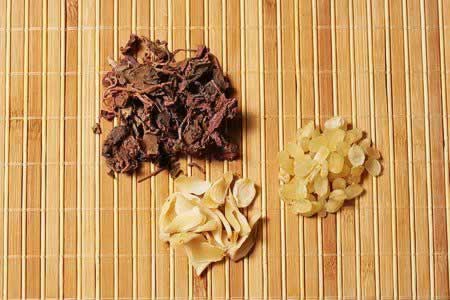 紫葵雪莲子罗汉果花清炖木瓜的做法