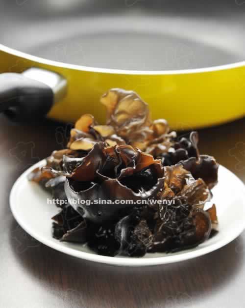 ��ľ����ը����С���������