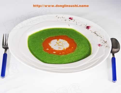 松仁秋葵南瓜浓汤的做法