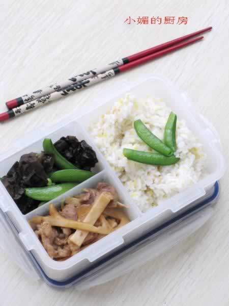 ���׷��������⣫ľ����--�ϰ����Դ��з�������