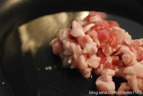 新派老北京炸酱面的做法