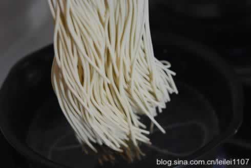 新派老北京炸酱面的做法