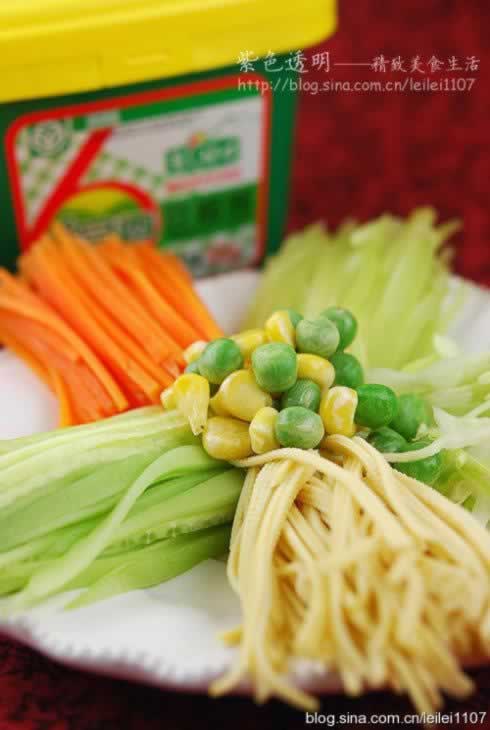 新派老北京炸酱面的做法