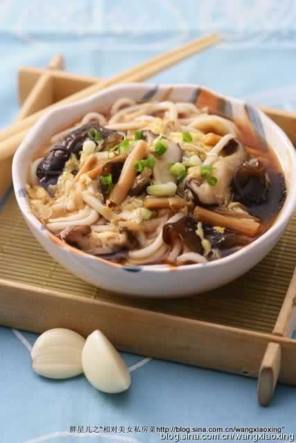 京味素打卤面的做法