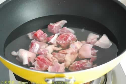 �����ʵ�����