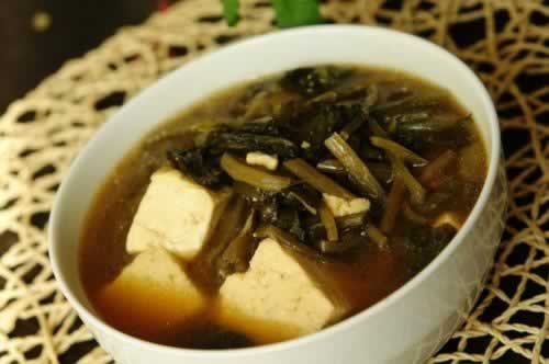 雪里蕻炖豆腐的做法