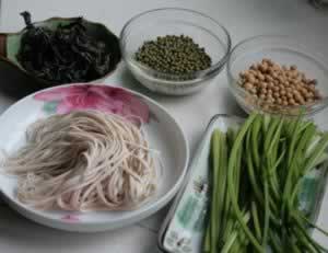 �۽�����������