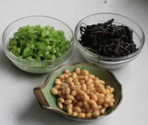 �۽�����������