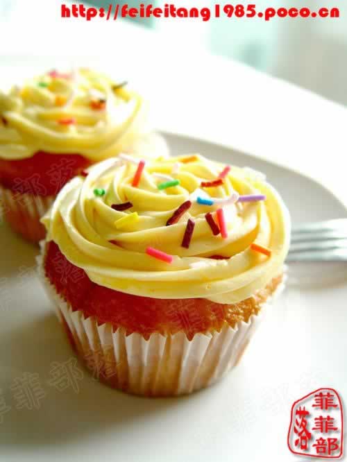 芒果蛋糕杯的做法