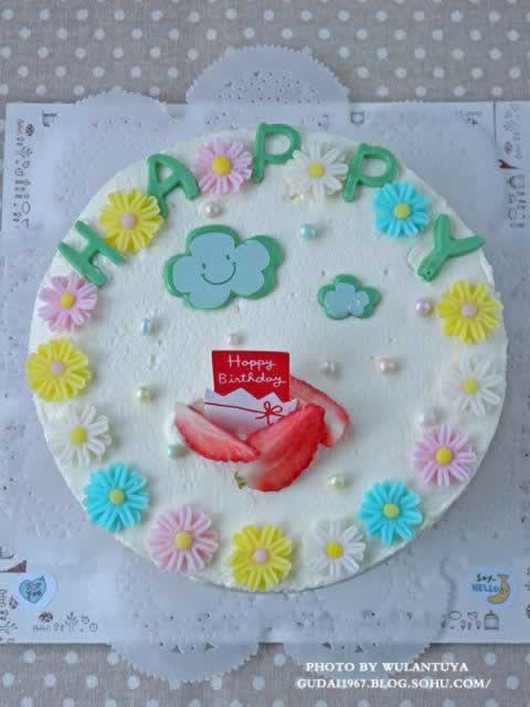 草莓乳酪杏仁海绵蛋糕的做法