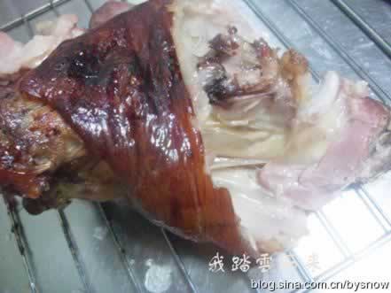 德式烤肘子的做法