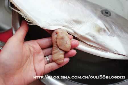 酱焖扒皮鱼的做法