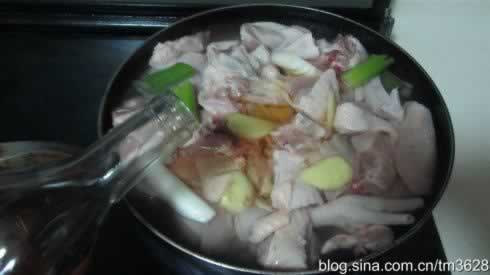 烧鸡公火锅的做法