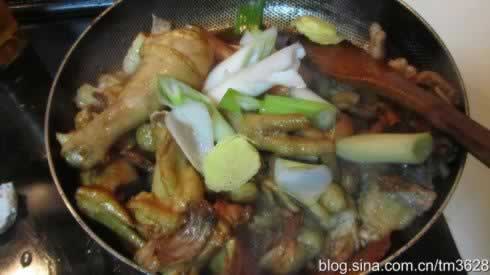 烧鸡公火锅的做法