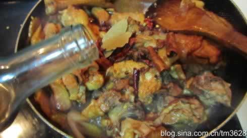 烧鸡公火锅的做法