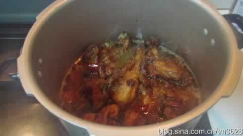 烧鸡公火锅的做法