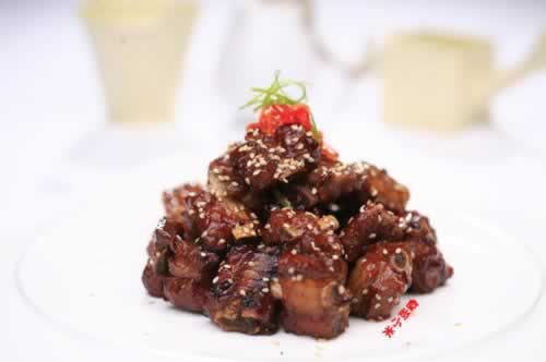 糖醋小排的做法