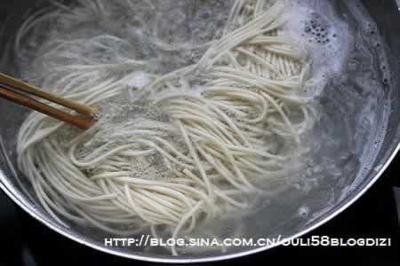 韩式炸酱面VS快手泡菜的做法