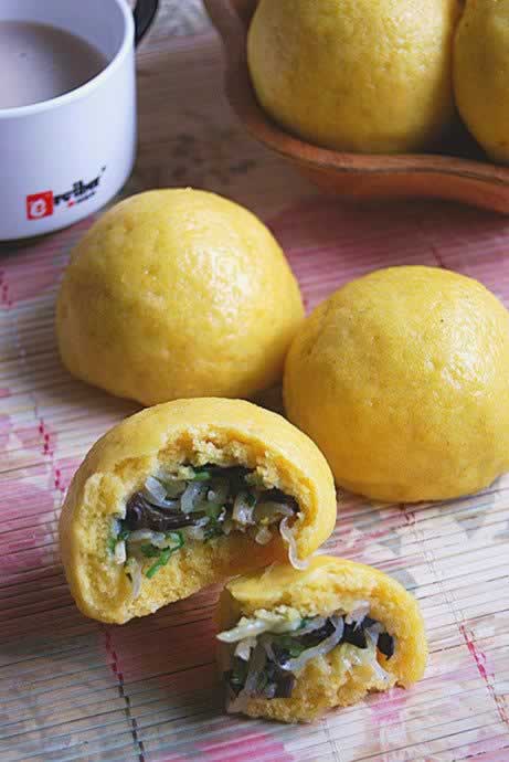 香菜萝卜丝黑木耳馅二合面菜团子的做法